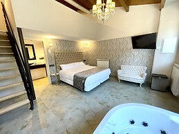 Akla Hotel Suites Valles Pasiegos