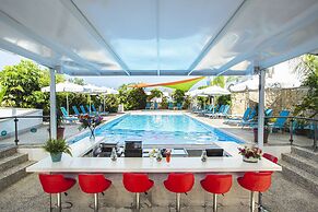 Latchi Escape Hotel & Suites