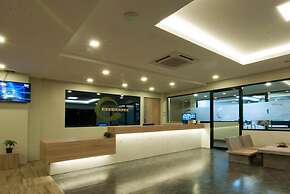 Zenith Residence Hotel