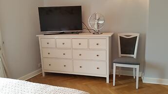 Old Town Art Apartment