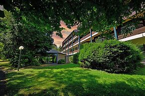 Hotel Orbtal