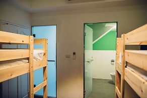 So Art Guesthouse & Hostel