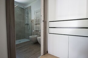 HOMIQUO - Royal Suite Como Lake