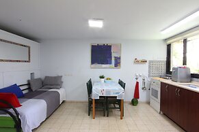 Like Home