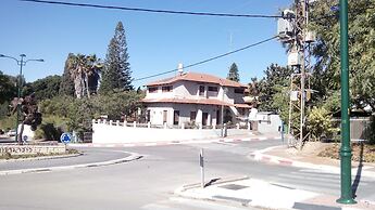 Like Home