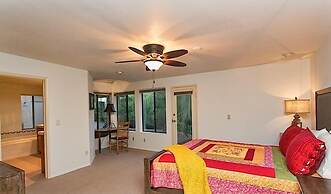 Peak of Perfection By Signature Vacation Rentals