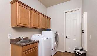 Palm Valley By Signature Vacation Rentals