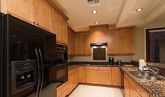 Overlook Chalet By Signature Vacation Rentals