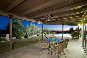 Majestic Carefree Home By Signature Vacation Rentals