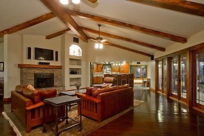 Majestic Carefree Home By Signature Vacation Rentals