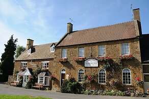 The Howard Arms