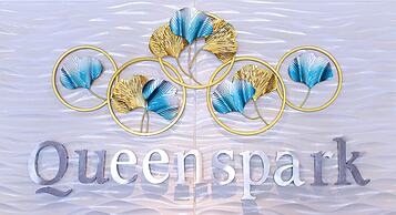Queenspark Lovita Hotel