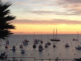 Seaport Village Inn Avalon