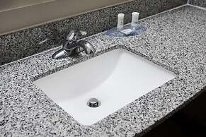Americas Best Value Inn and Suites IAH Airport North