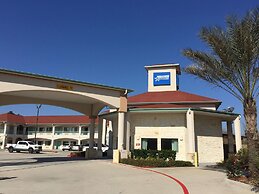 Americas Best Value Inn and Suites IAH Airport North