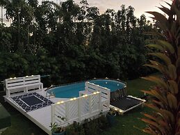 Hilo Bay Oceanfront B&B