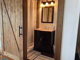 Hilo Bay Oceanfront B&B