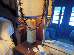 Hilo Bay Oceanfront B&B