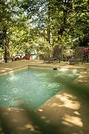 Casa Pura Vida Surf Hostel