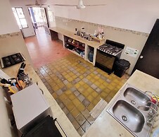 Casa Pura Vida Surf Hostel