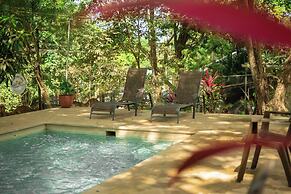 Casa Pura Vida Surf Hostel