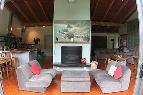 Piha Beachstay - Hostel