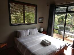 Piha Beachstay - Hostel