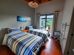 Piha Beachstay - Hostel