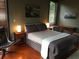 Piha Beachstay - Hostel