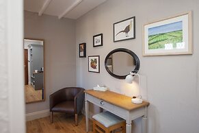 Woodborough Inn