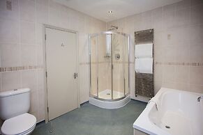 Woodborough Inn