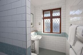 Woodborough Inn