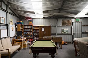 Inglewood Motel and Caravan Park