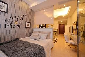 Royal River Apartment