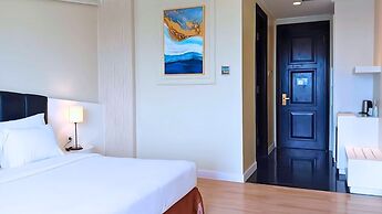 The Grantage Hotel & Sky Lounge