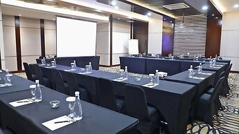 The Grantage Hotel & Sky Lounge