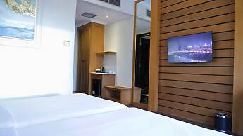 The Grantage Hotel & Sky Lounge