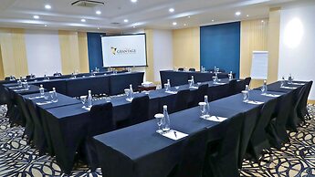 The Grantage Hotel & Sky Lounge