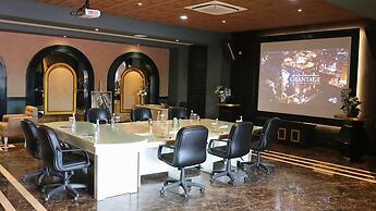 The Grantage Hotel & Sky Lounge