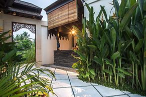 Solo Villas and Retreat