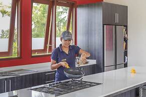 Solo Villas and Retreat