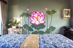 Solo Villas and Retreat