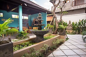 Solo Villas and Retreat