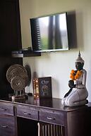 Solo Villas and Retreat