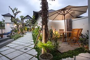 Solo Villas and Retreat