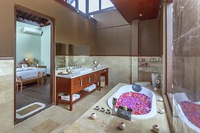 Solo Villas and Retreat