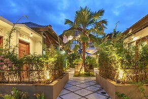 Solo Villas and Retreat