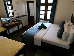 The Golf Green Hotel