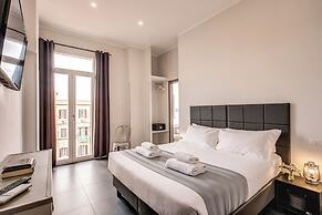 Floor 6 by DOT Suites