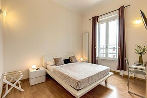 Floor 6 by DOT Suites